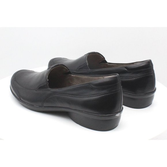 Women's Naturalizer 'Channing' Loafer - Picture 6 of 8